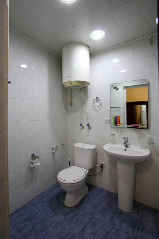 Studio With Balcony On Sayat Nova Avenue Erévan Extérieur photo